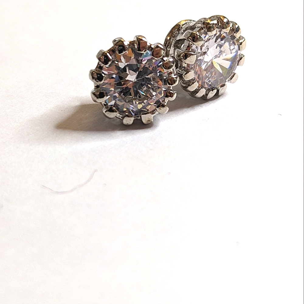 NWOT Swarovski Crystal Elements Silver Overlay Stud Earrings - Picture 6 of 7